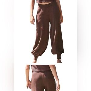 Free People Beach Nolan Linen sweater pants, brown, size Medium, EUC